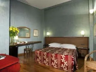 Hotell Ariosto 4*